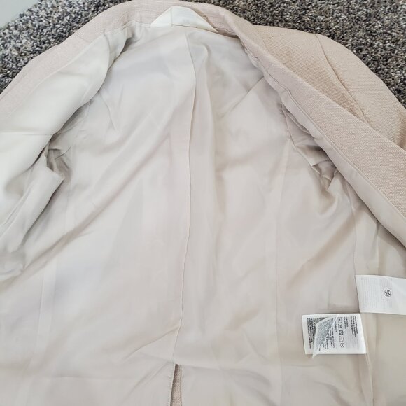 Boys Coat Pant Set Size 5T Like New - Picture 7 of 12